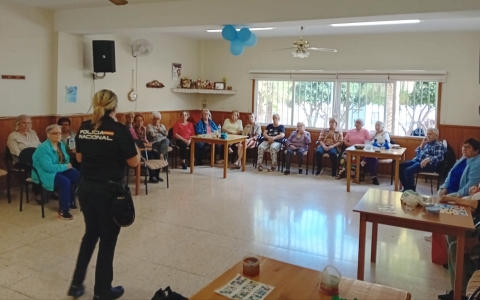 Charla_Mayores_Cardonal2