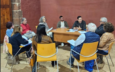 Foto reunión mucho por vivir 26