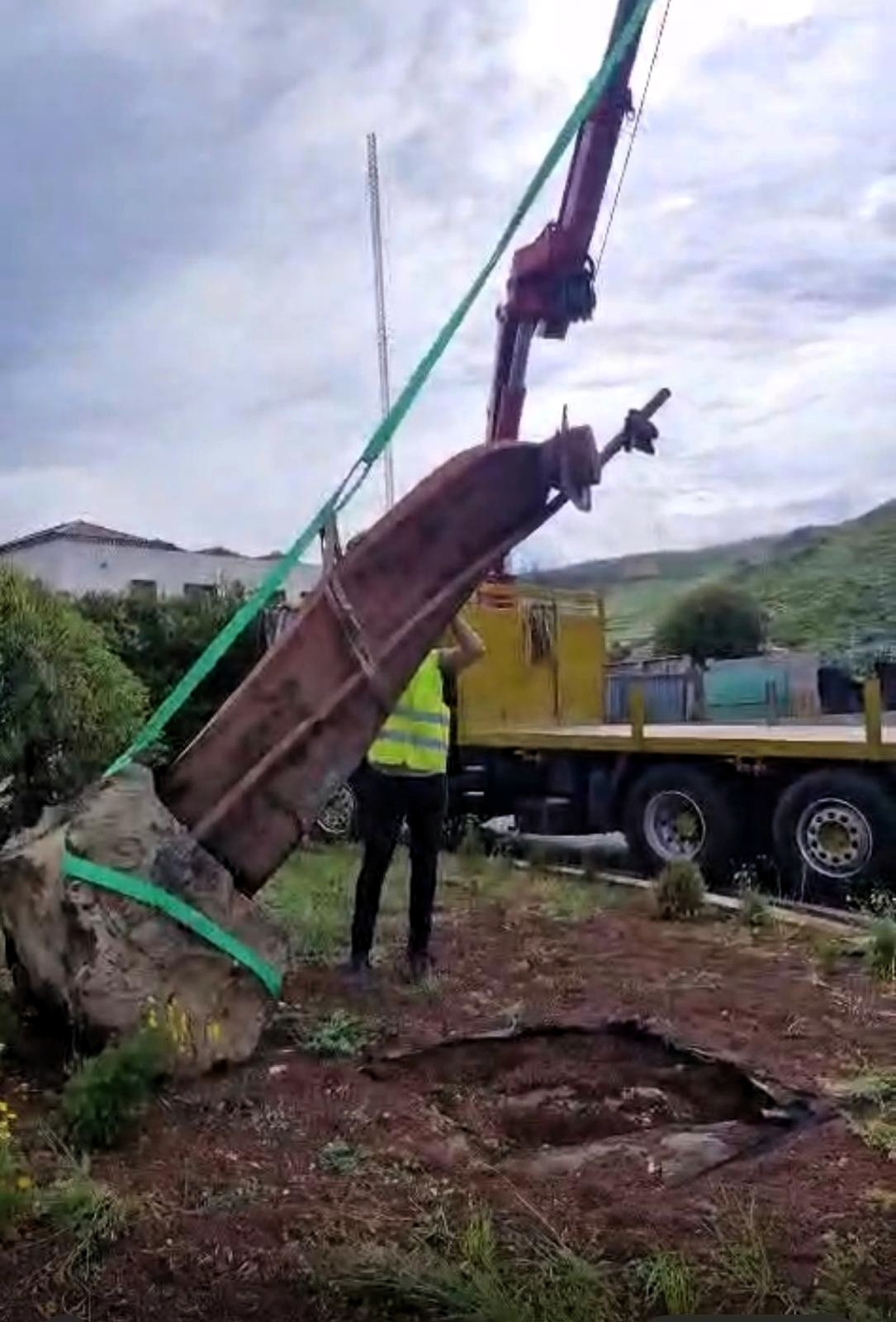 Traslado_Monumento_campesino2